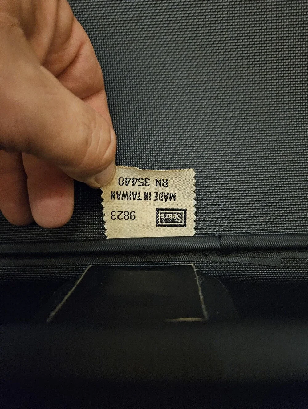 Sears and Goode blacksuitcase with faux leather trim  #travel